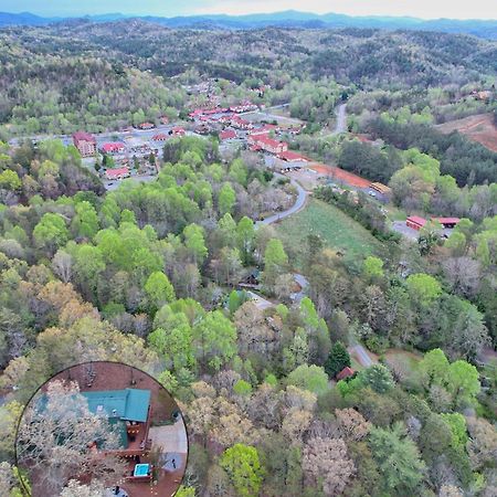 Near Downtown Helen - Hottub, Sauna, Game Room, Fire Pit エクステリア 写真