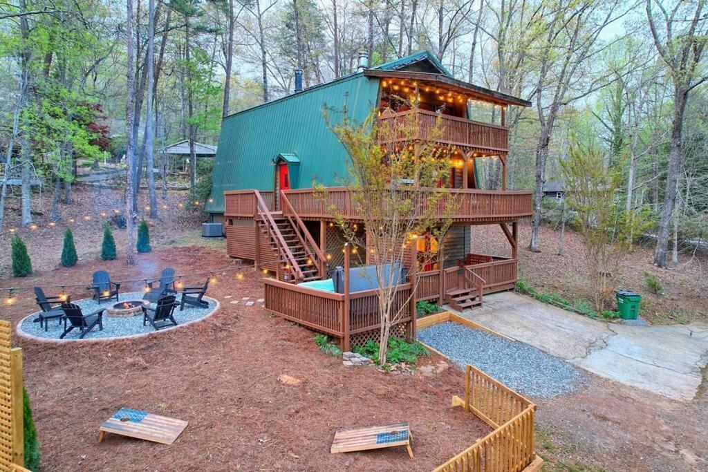 Near Downtown Helen - Hottub, Sauna, Game Room, Fire Pit エクステリア 写真