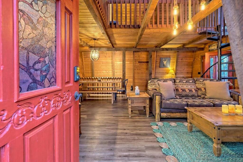 Near Downtown Helen - Hottub, Sauna, Game Room, Fire Pit エクステリア 写真